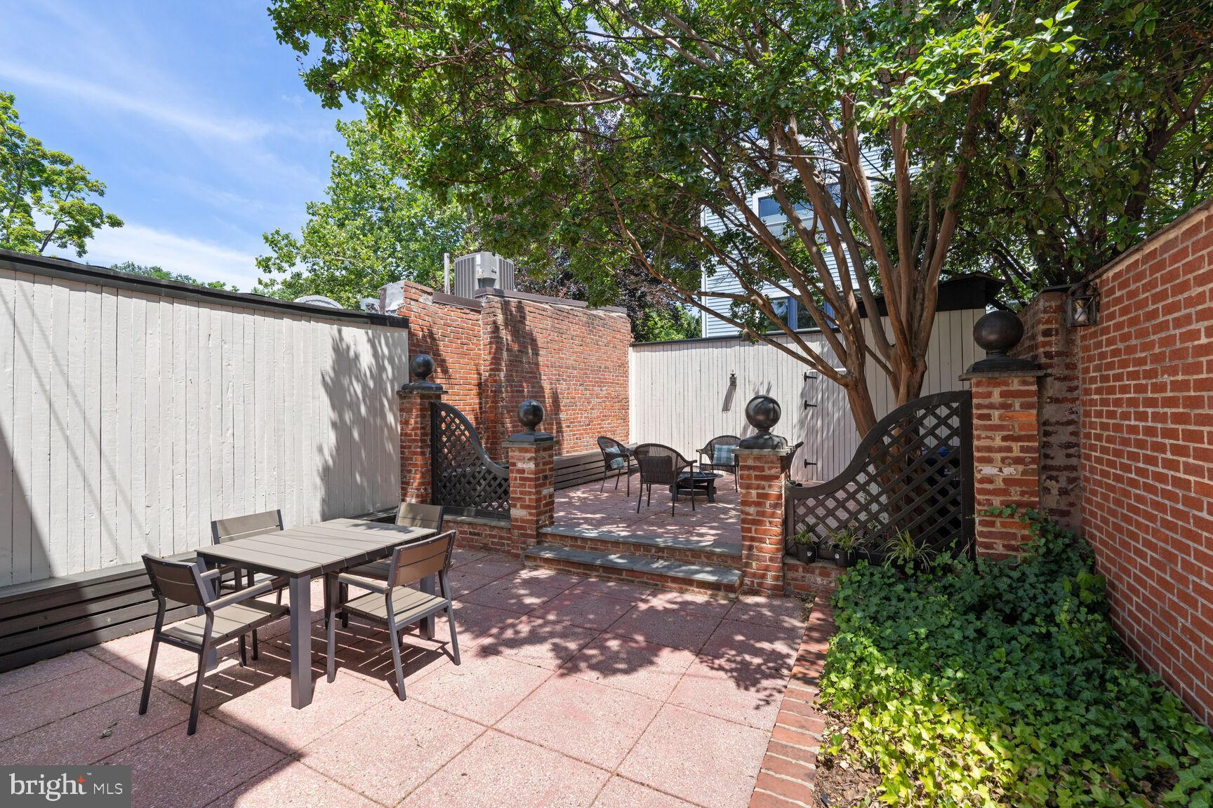 402 G Street Southeast Washington, DC 20003 - Photo 27 of 30