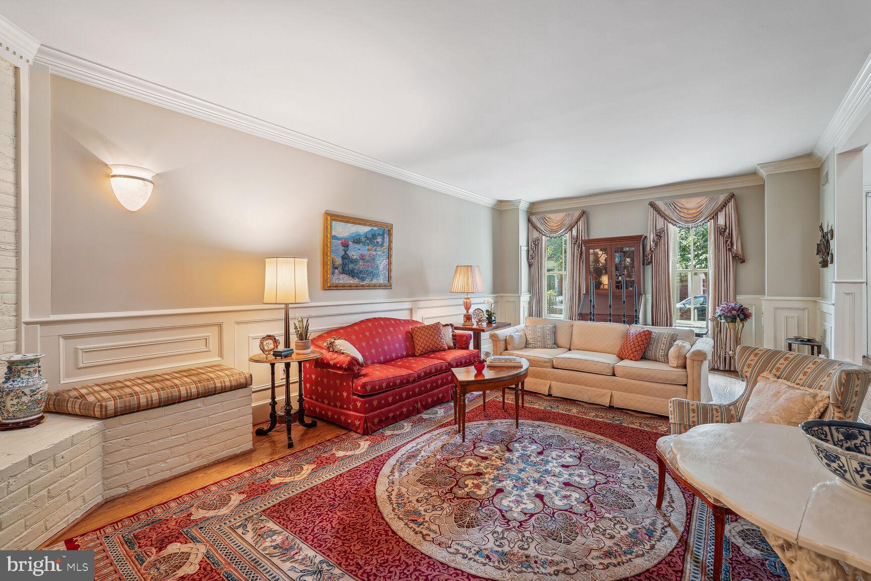 402 G Street Southeast Washington, DC 20003 - Photo 7 of 30