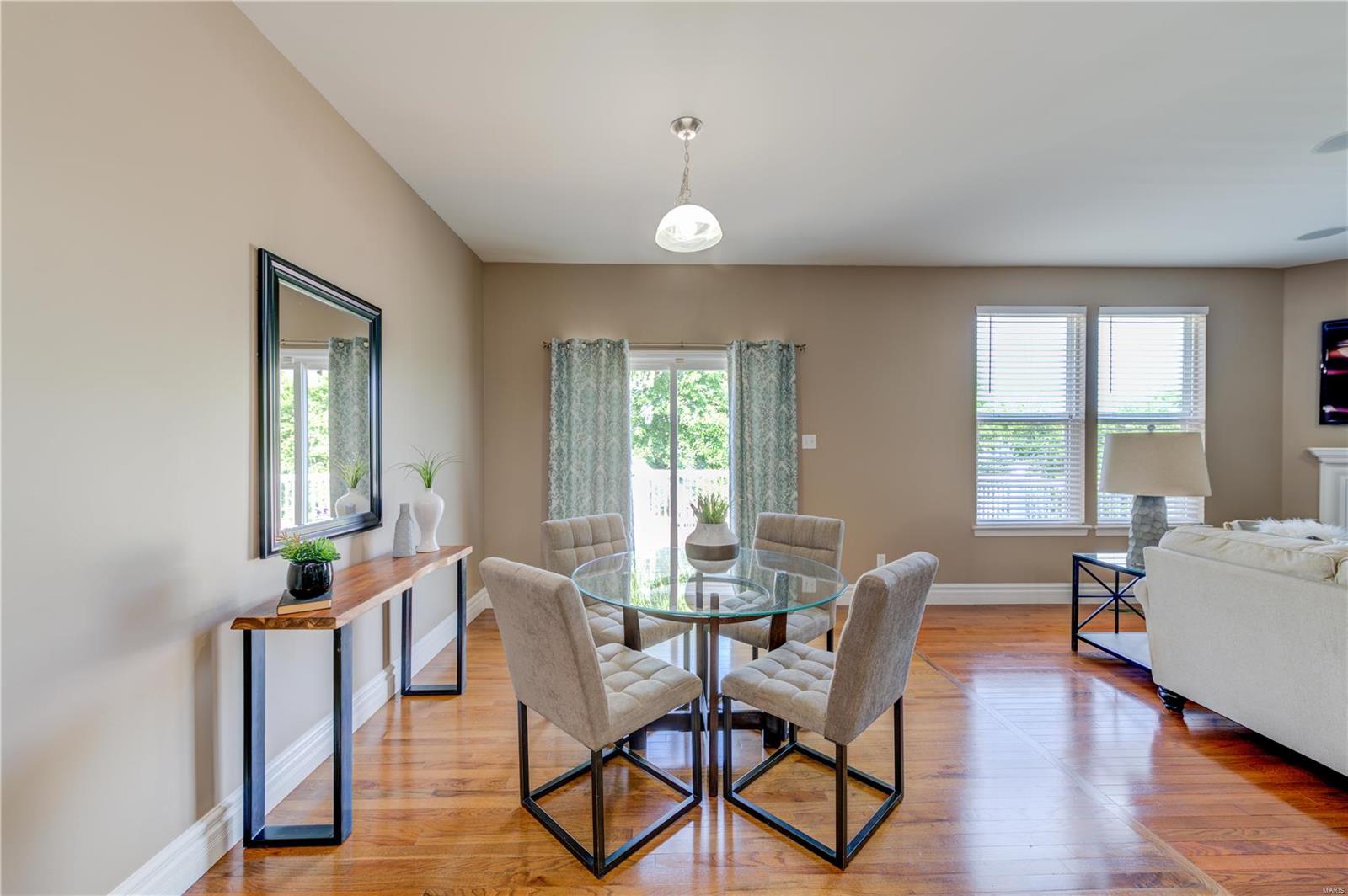 445 Maple Rise Path Chesterfield, MO 63005 - Photo 12 of 52 Gallery Image 12