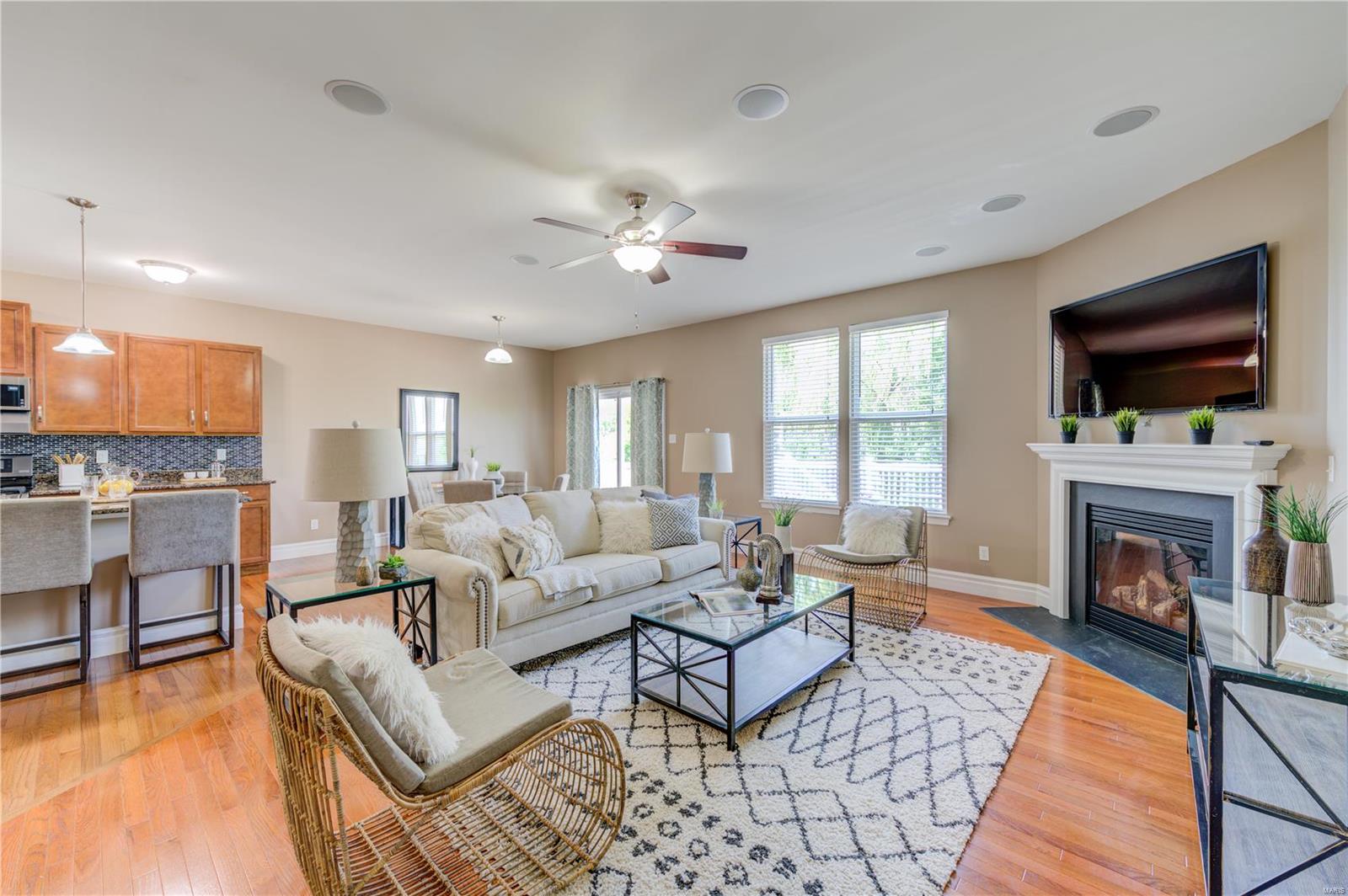 445 Maple Rise Path Chesterfield, MO 63005 - Photo 13 of 52 Gallery Image 13