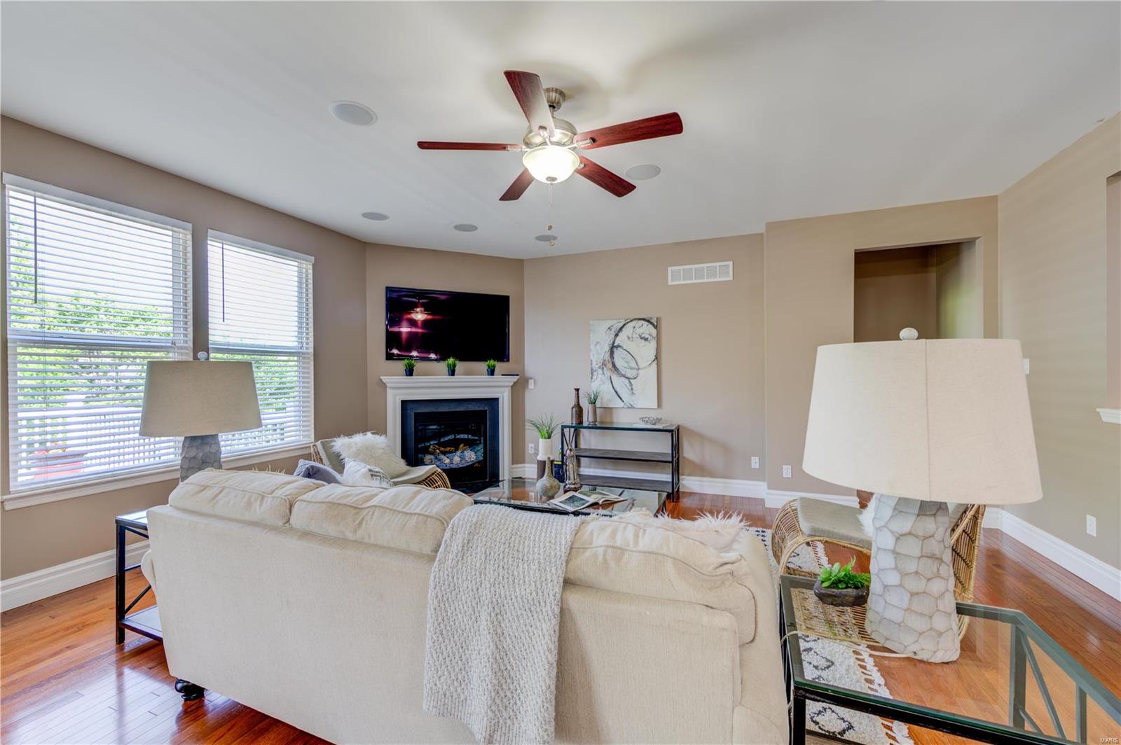 445 Maple Rise Path Chesterfield, MO 63005 - Photo 16 of 52 Gallery Image 16