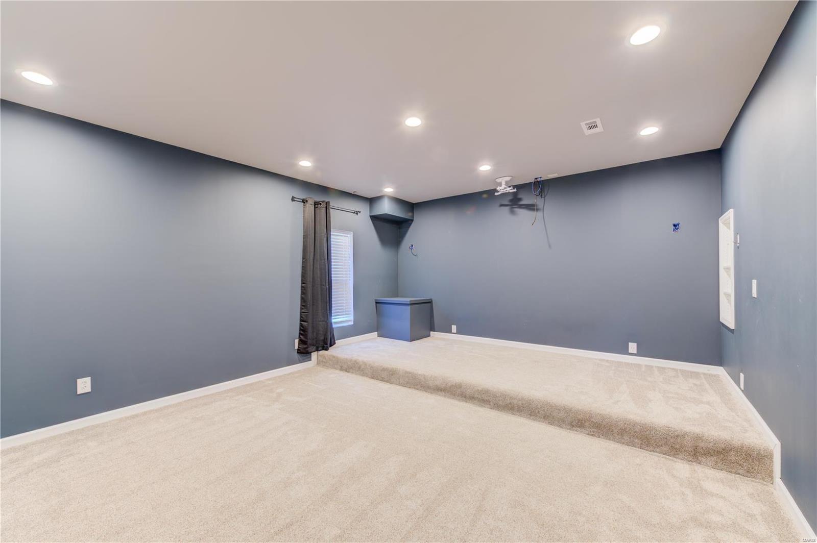 445 Maple Rise Path Chesterfield, MO 63005 - Photo 38 of 52 Gallery Image 38