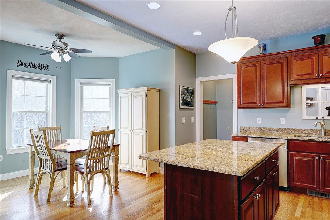 40 Britts Ridge Cumberland, RI 02864 - Photo 14 of 40