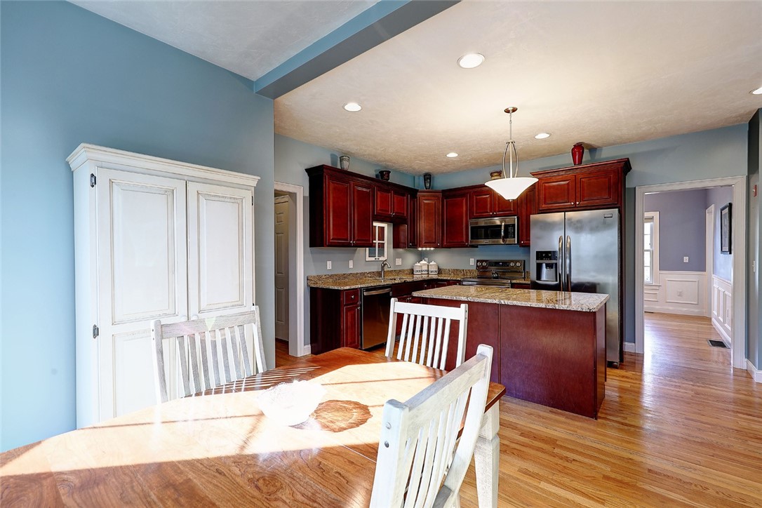 40 Britts Ridge Cumberland, RI 02864 - Photo 17 of 40