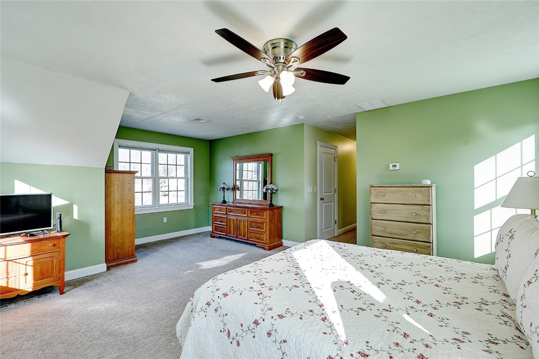 40 Britts Ridge Cumberland, RI 02864 - Photo 23 of 40