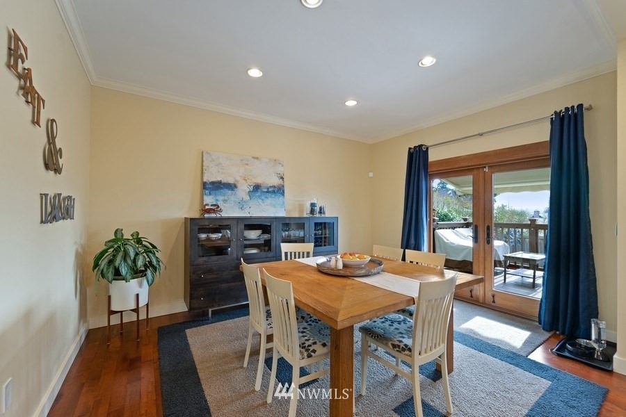2017 North 80th Street Seattle, WA 98103 - Photo 12 of 31 Gallery Image 12