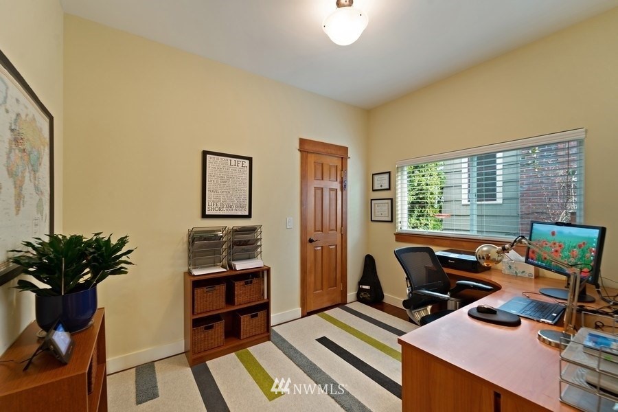 2017 North 80th Street Seattle, WA 98103 - Photo 13 of 31 Gallery Image 13