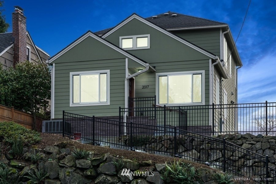 2017 North 80th Street Seattle, WA 98103 - Photo 3 of 31 Gallery Image 3