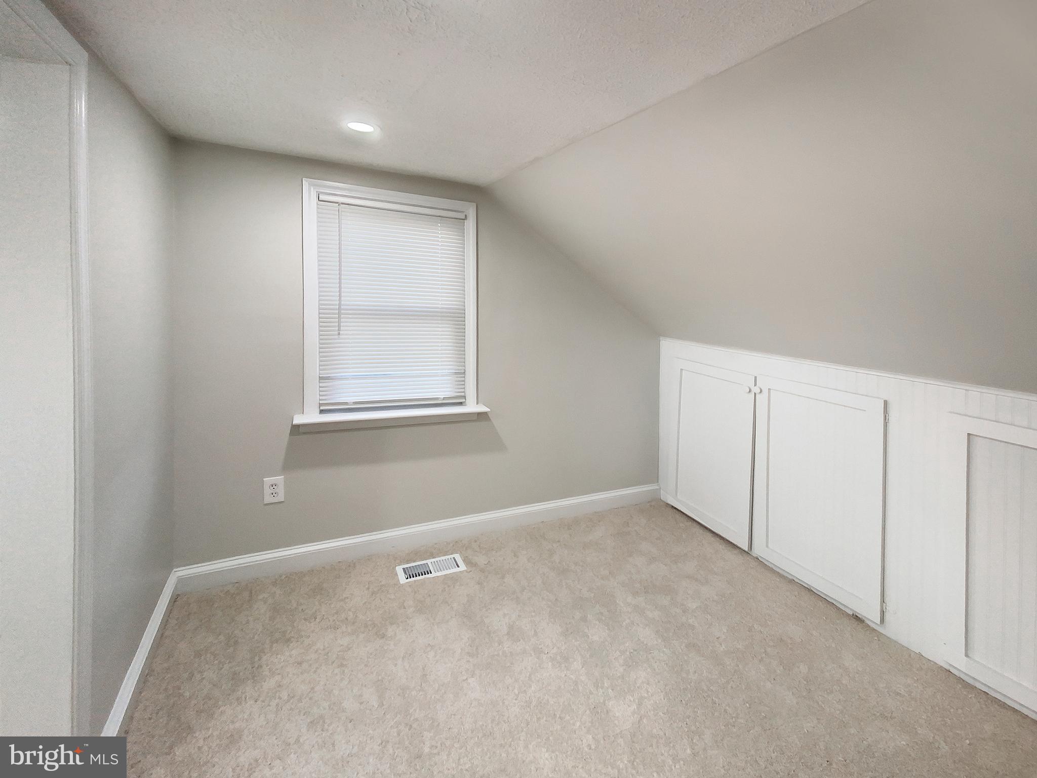 2897 Willoughby Road Baltimore, MD 21234 - Photo 19 of 33 Bedroom 3 has built in storage