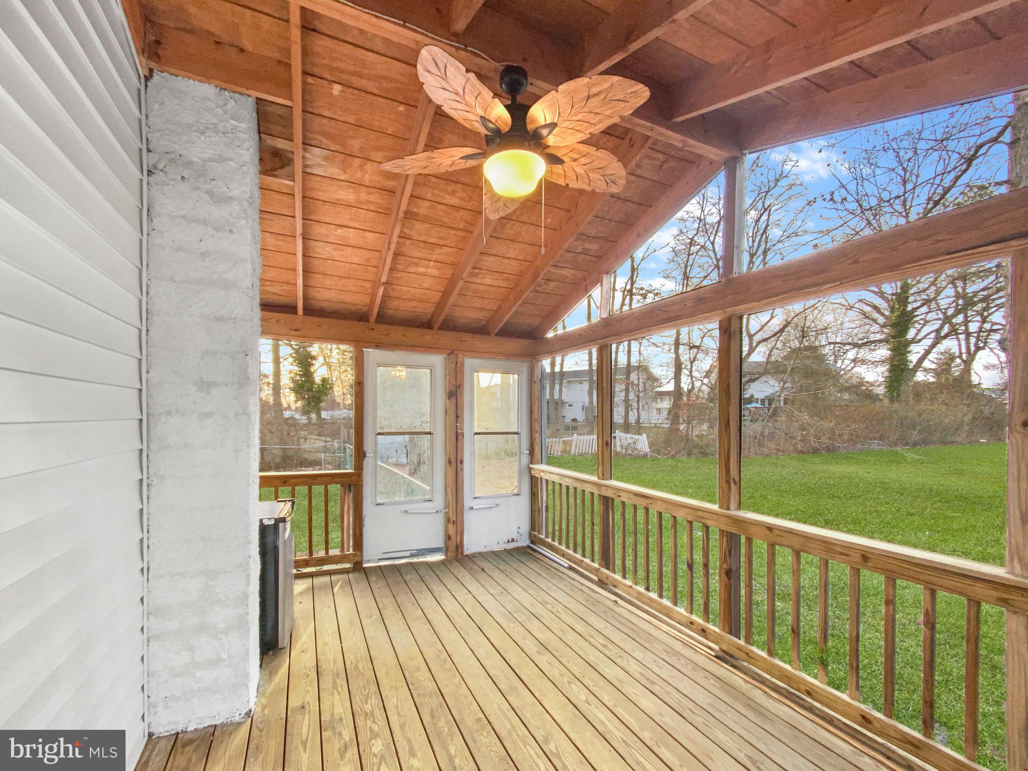 2897 Willoughby Road Baltimore, MD 21234 - Photo 28 of 33 Relaxing screen-in porch