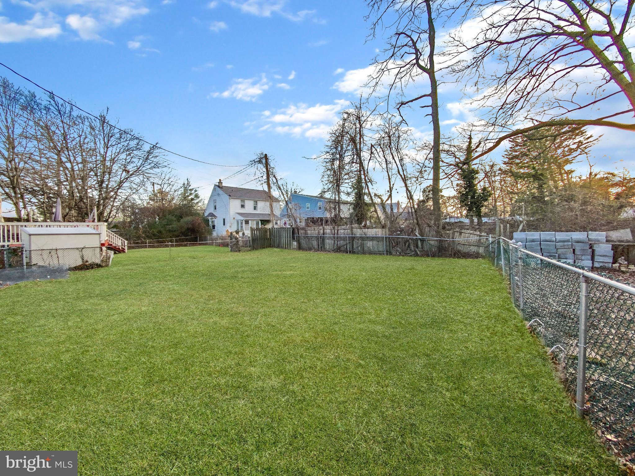 2897 Willoughby Road Baltimore, MD 21234 - Photo 31 of 33 backyard