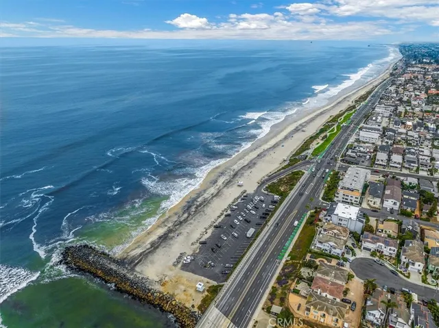 $889,900 | 4007 Canario Street, Unit D, Carlsbad, CA 92008