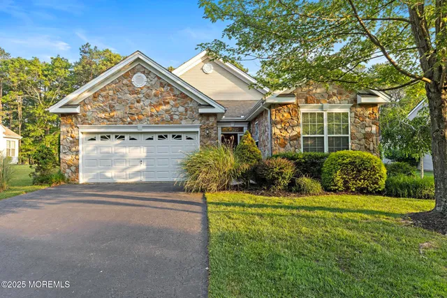 $479,900 | 105 Golf View Drive, Little Egg Harbor, NJ 08087