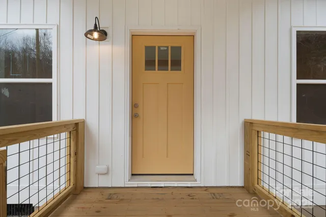 $325,000 | 133 Park Ridge Avenue, Swannanoa, NC 28778