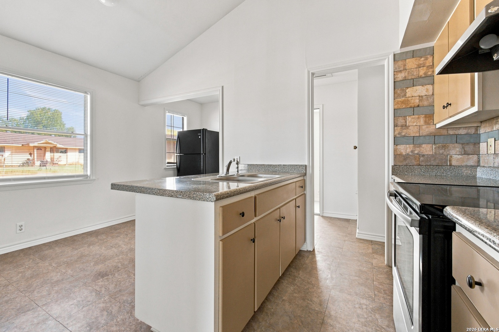 216 Tom Poth, TX 78147 - Photo 13 of 26 Gallery Image 13