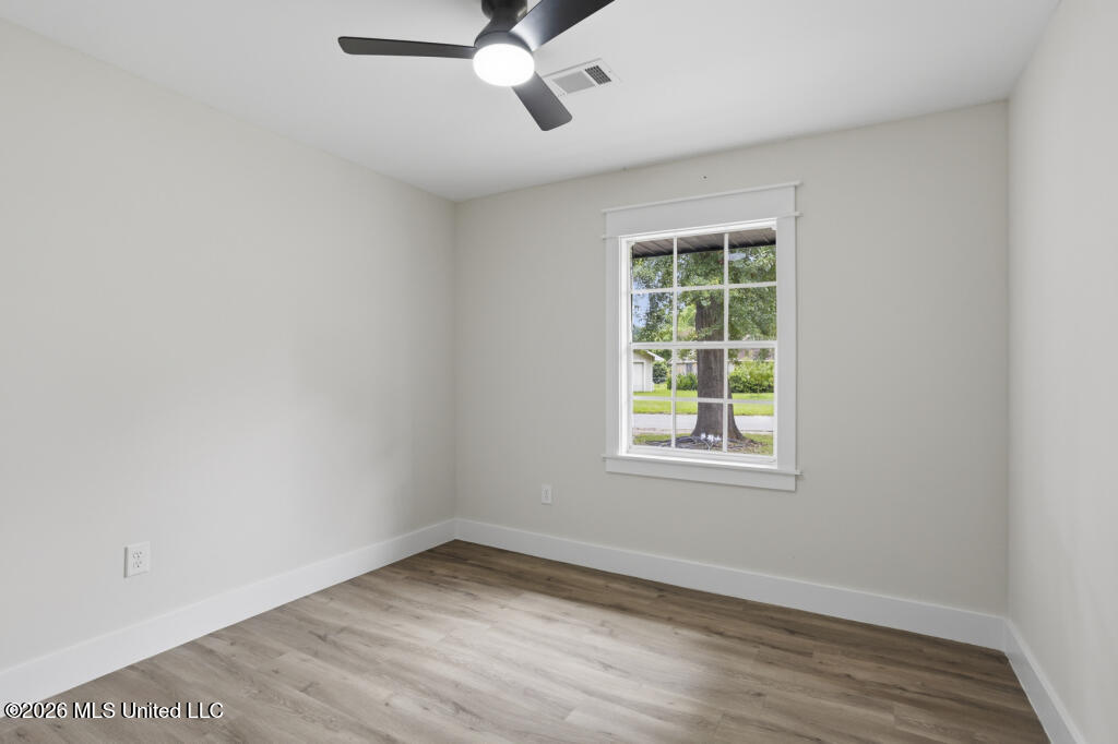695 Ralde Circle Ridgeland, MS 39157 - Photo 13 of 18 695-Ralde-Circle-12