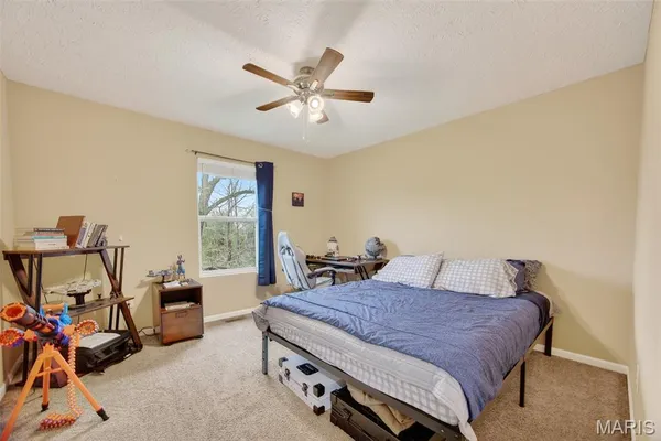 $265,000 | 14135 Hopi Lane, Dixon, MO 65459