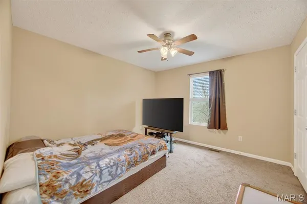 $265,000 | 14135 Hopi Lane, Dixon, MO 65459
