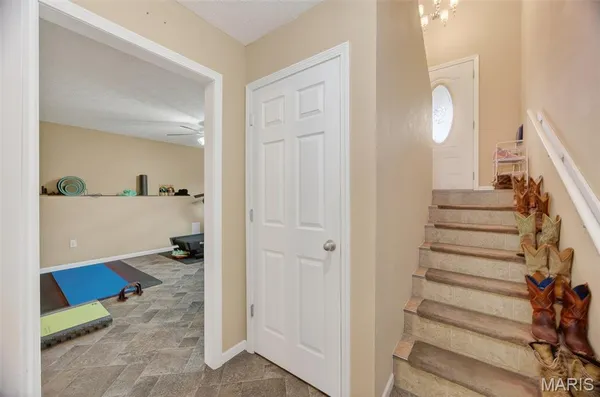 $265,000 | 14135 Hopi Lane, Dixon, MO 65459