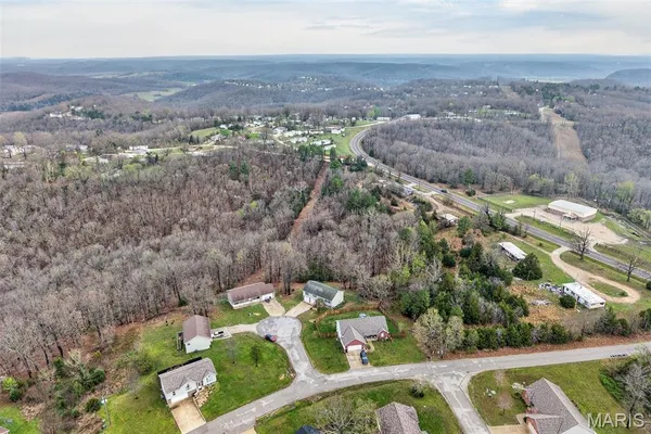 $265,000 | 14135 Hopi Lane, Dixon, MO 65459