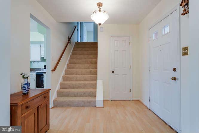 4337 Cub Run Road Chantilly, VA 20151 - Photo 8 of 30 Interior (General)