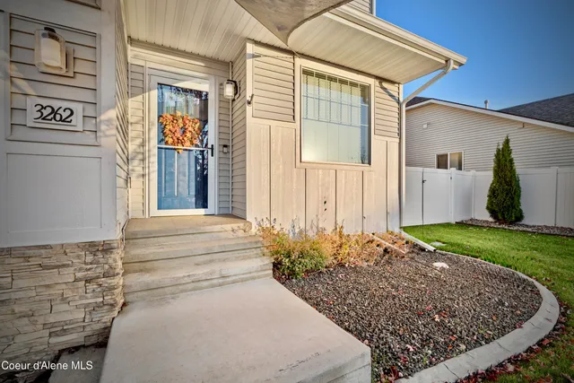 $639,999 | 3262 Woodford Street, Post Falls, ID 83854