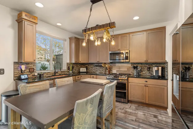 $639,999 | 3262 Woodford Street, Post Falls, ID 83854