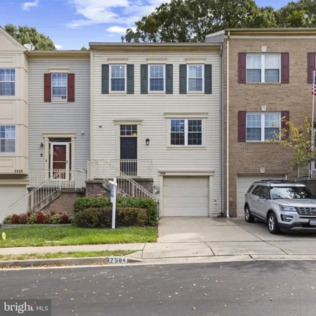 $500,000 | 2584 Windy Oak Court, Crofton, MD 21054
