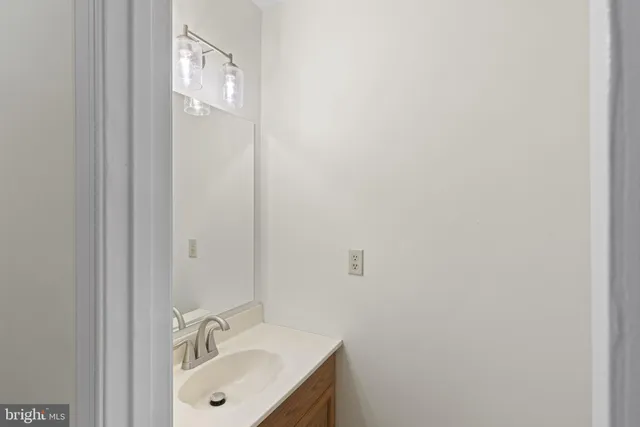 $500,000 | 2584 Windy Oak Court, Crofton, MD 21114