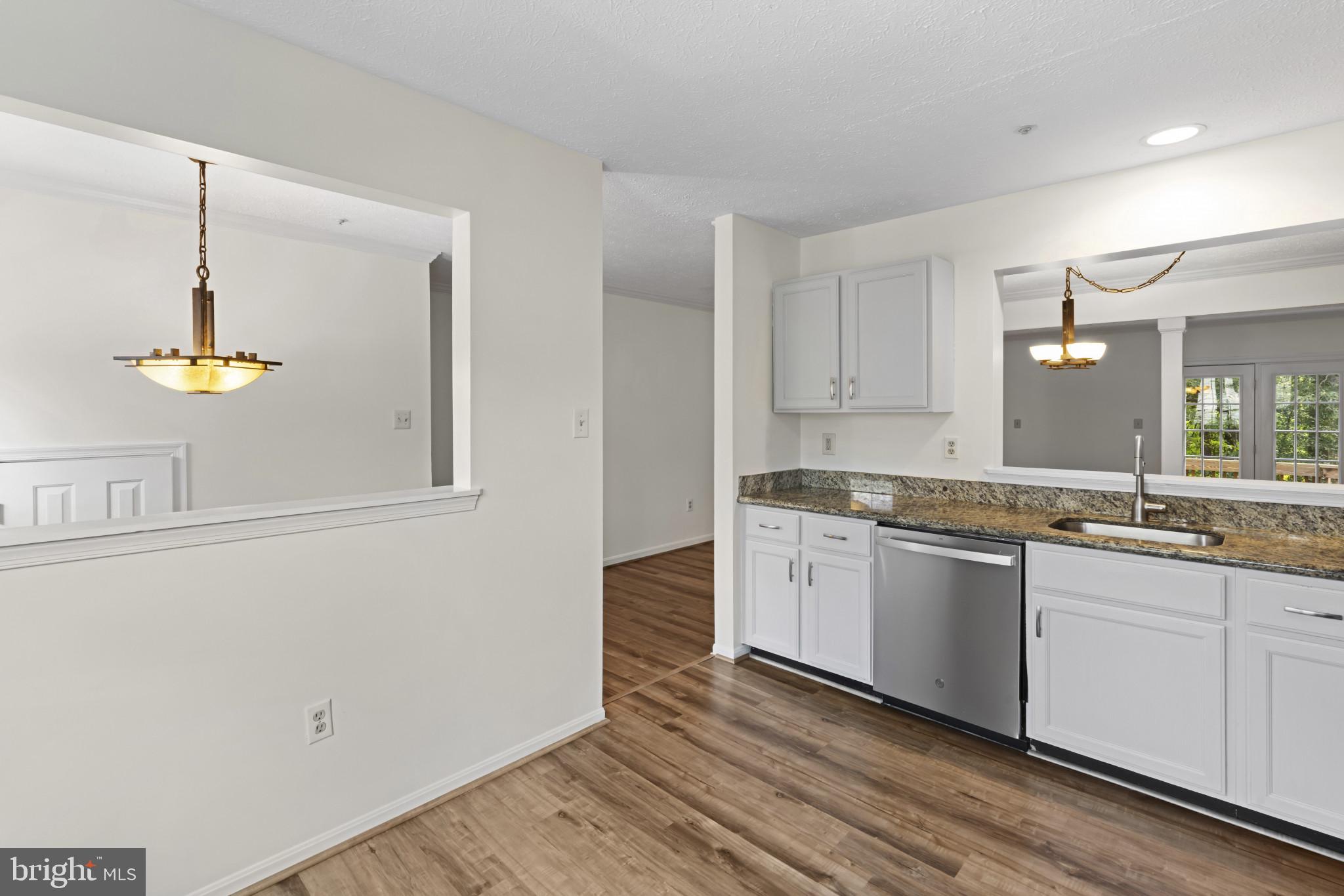 2584 Windy Oak Court Crofton, MD 21114 - Photo 6 of 40 Kitchen