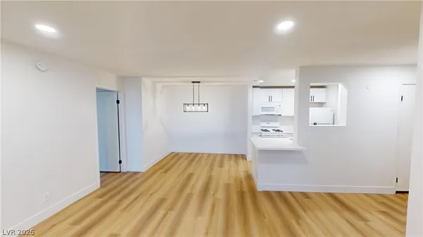 $1,750 | 2200 South Fort Apache Road, Unit 2047, Las Vegas, NV 89117