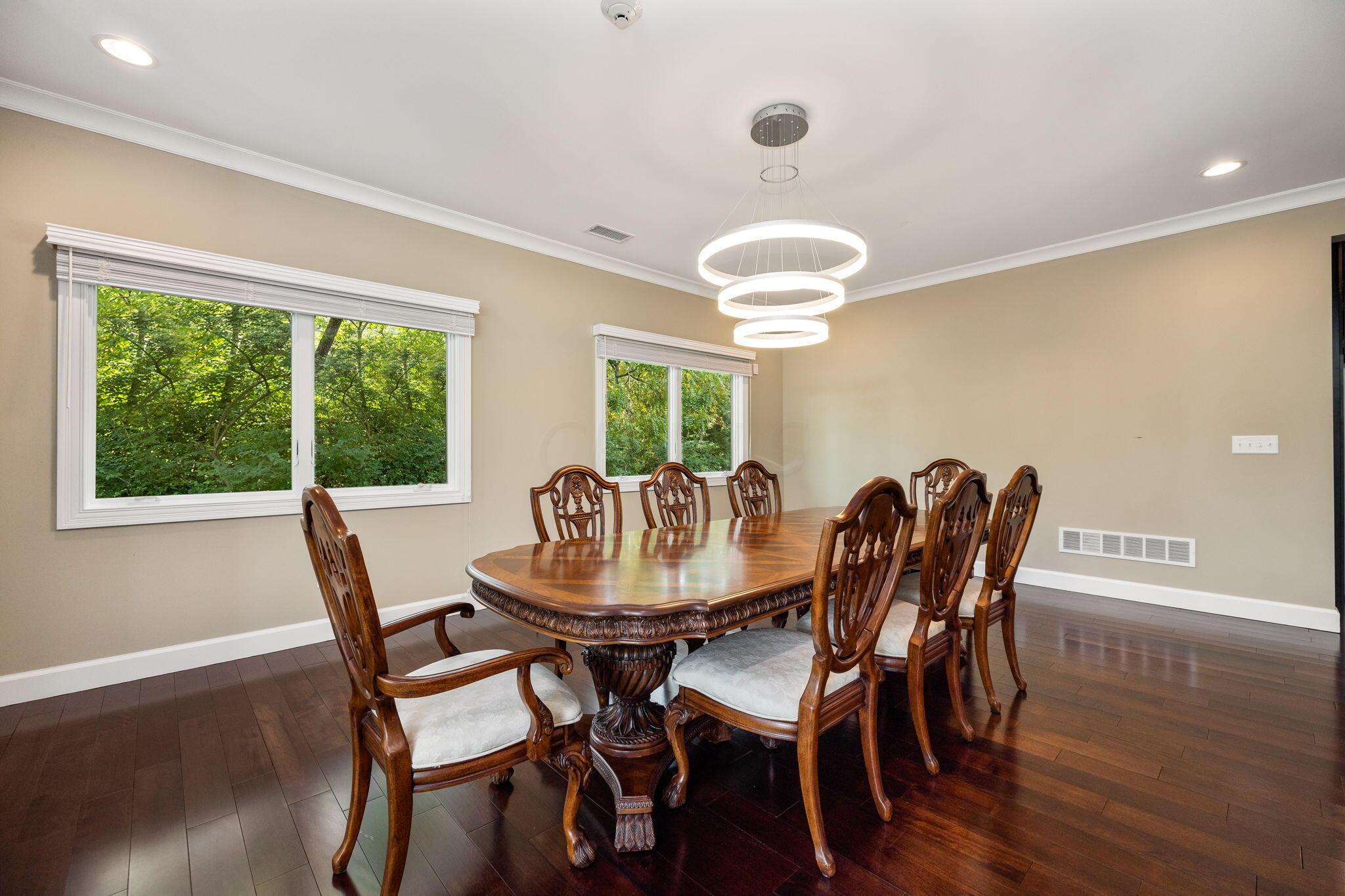 4260 Dublin Road Columbus, OH 43221 - Photo 21 of 62 Gallery Image 21
