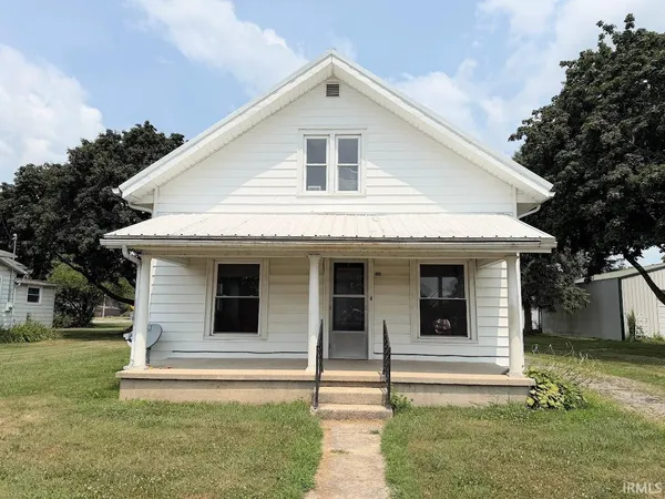 $105,000 | 211 West N Street, Royal Center, IN 46978