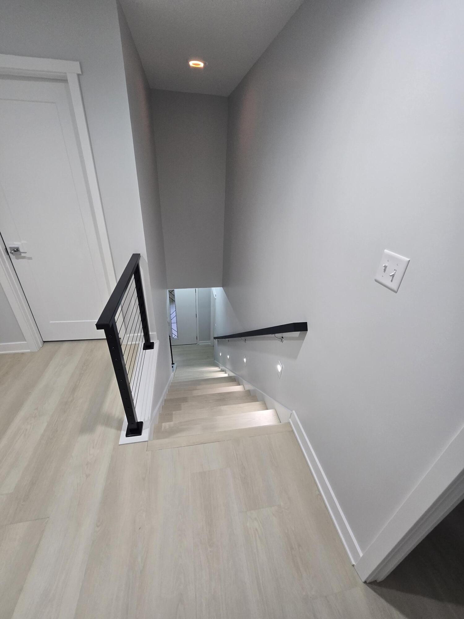 6401 Ash Avenue Gary, IN 46403 - Photo 7 of 10 1500x2000