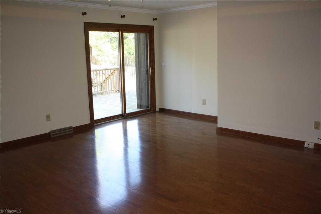 5416 Tower Road Greensboro, NC 27410 - Photo 8 of 19 Gallery Image 8