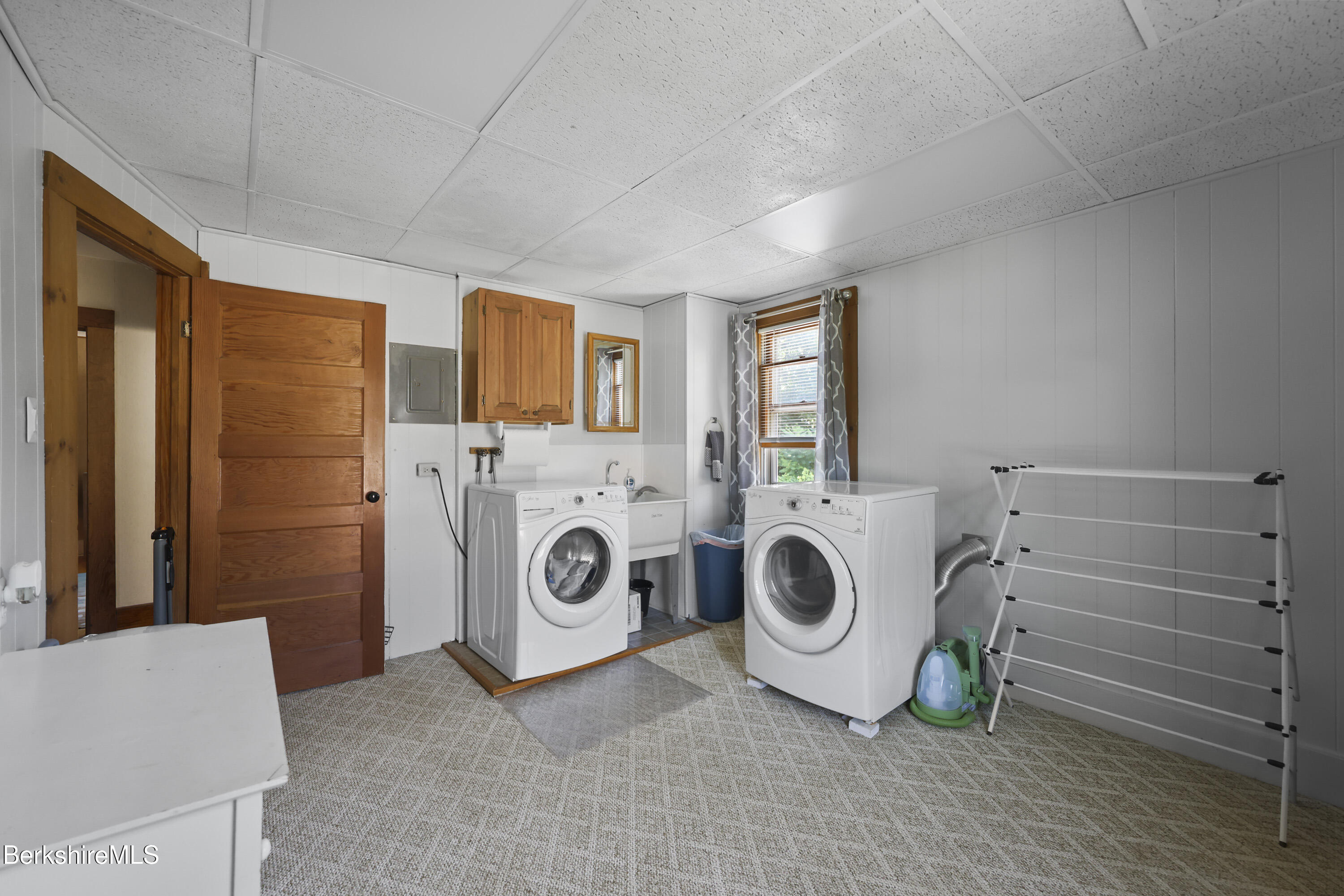 47 Onota Street Pittsfield, MA 01201 - Photo 39 of 56 Second Floor Laundry Room