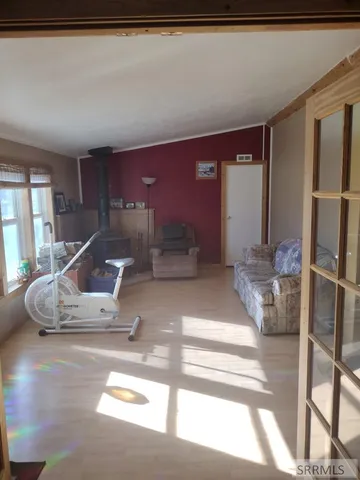 $485,585 | 3195 3350 West, Moore, ID 83255