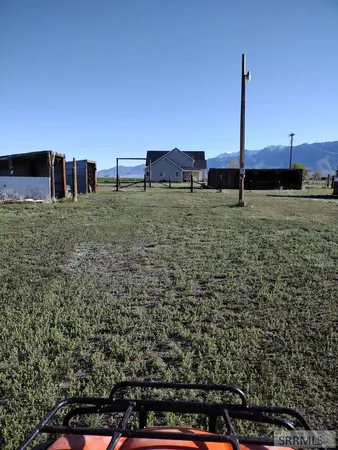 $485,585 | 3195 3350 West, Moore, ID 83255