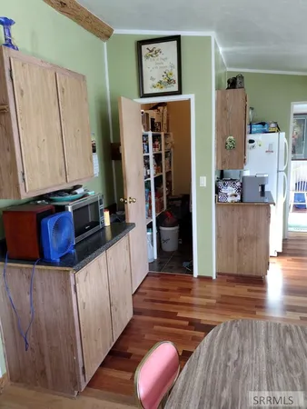 $485,585 | 3195 3350 West, Moore, ID 83255