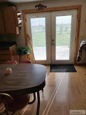 $485,585 | 3195 3350 West, Moore, ID 83255