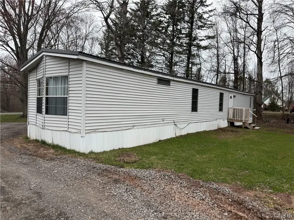 $1,300 | 15 A Oswego Street, Unit 15A, Hannibal, NY 13074