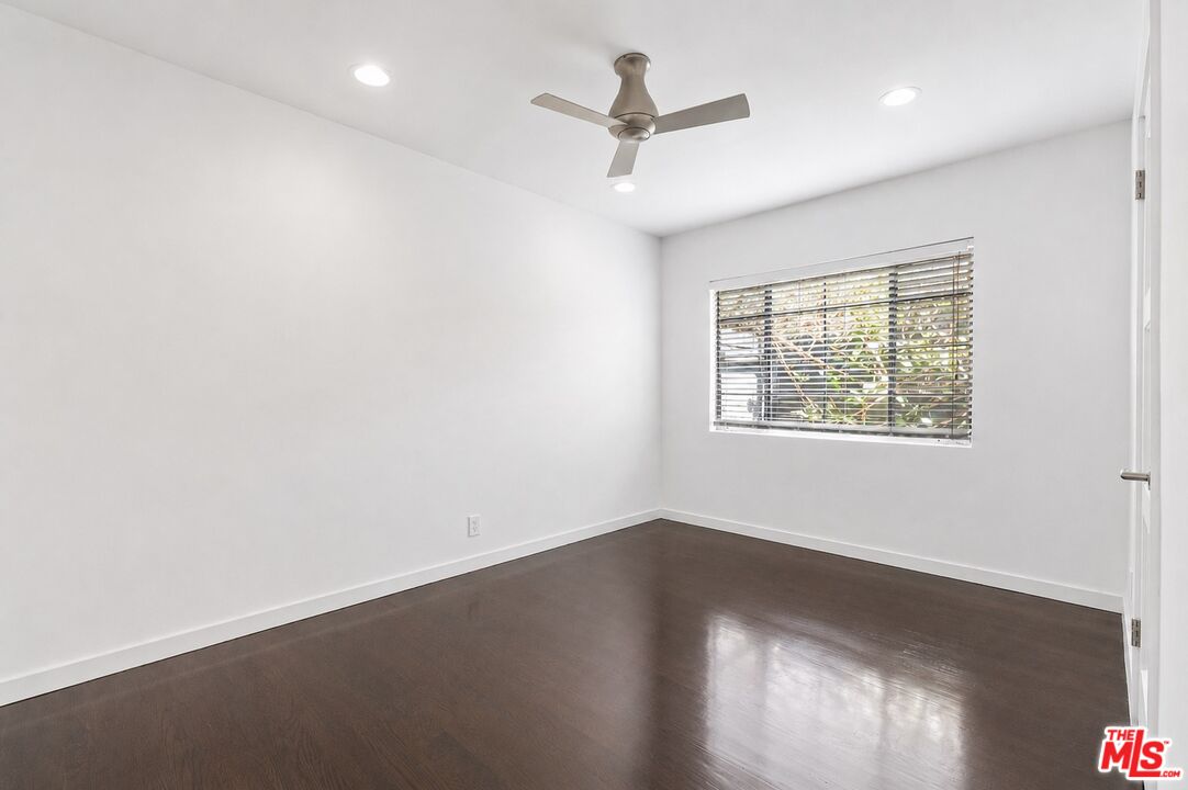 502 Strand Street Santa Monica, CA 90405 - Photo 14 of 17