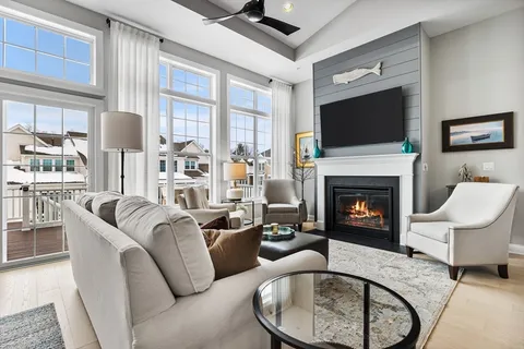 $870,000 | 46 Phoebe Street, Unit 98, Methuen, MA 01844