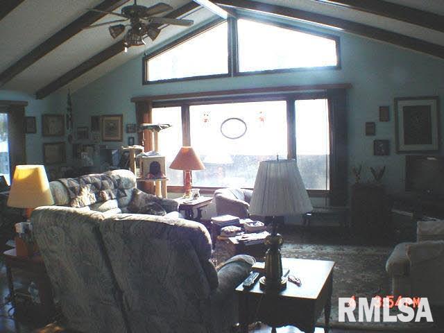 1022 Bluff Heights Road Clinton, IA 52732 - Photo 5 of 21 Gallery Image 5