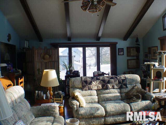 1022 Bluff Heights Road Clinton, IA 52732 - Photo 6 of 21 Gallery Image 6