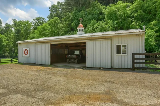 $1,260,000 | 405 Cornetti Road, Fenelton, PA 16034