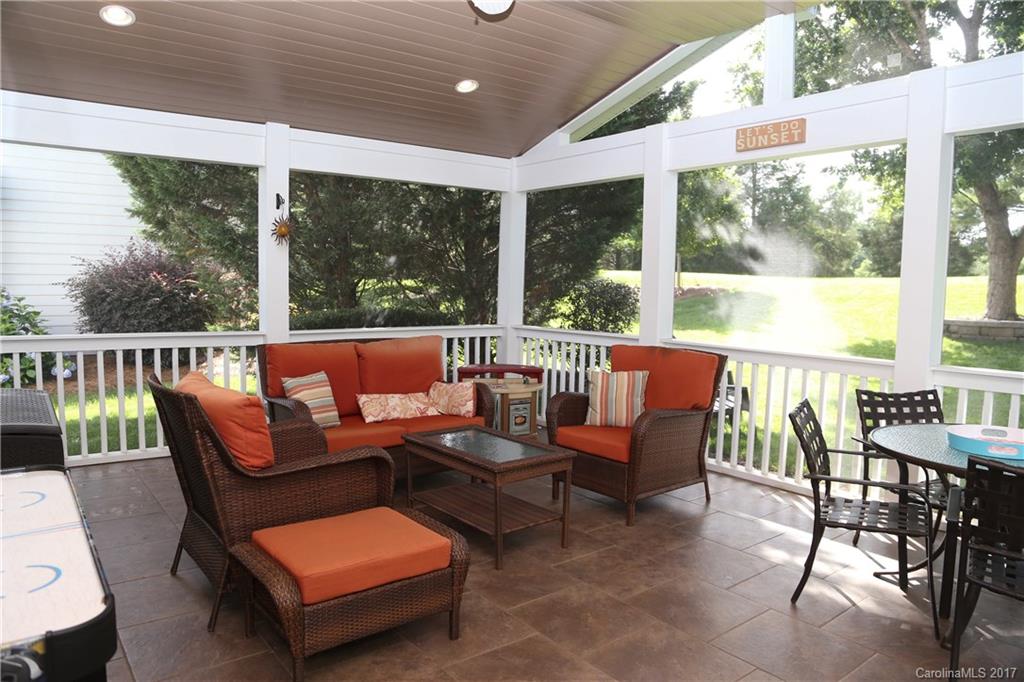 15843 Lavenham Road Huntersville, NC 28078 - Photo 2 of 24 Gallery Image 2