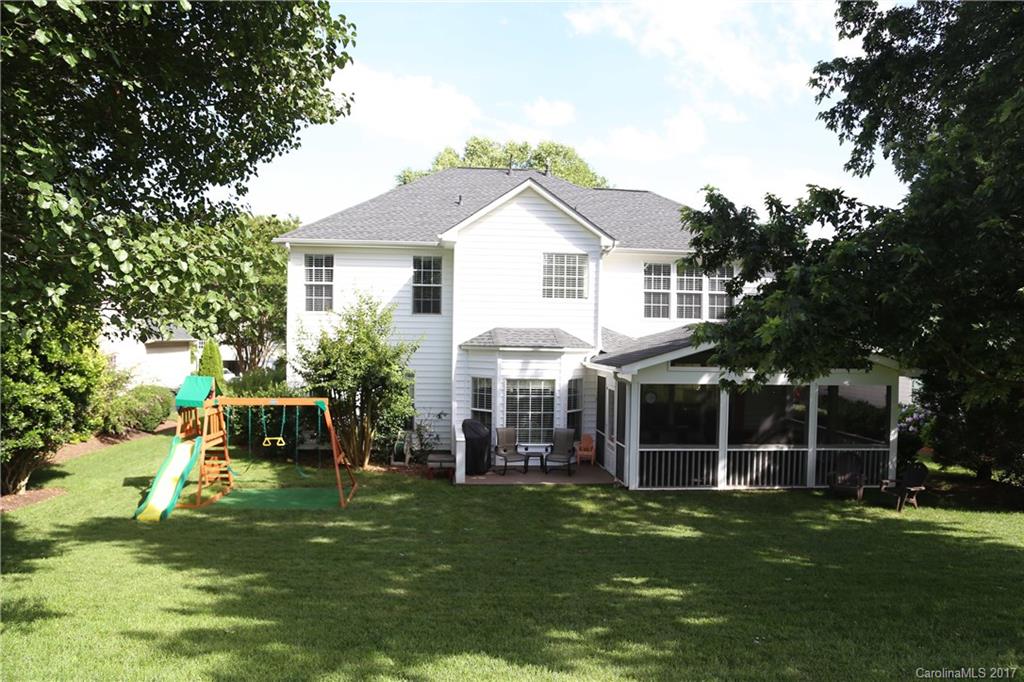 15843 Lavenham Road Huntersville, NC 28078 - Photo 3 of 24 Gallery Image 3