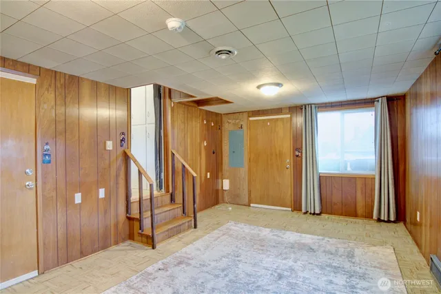 an empty room with windows