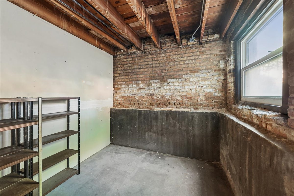 1455 West Rascher Avenue, Unit 2W Chicago, IL 60640 - Photo 29 of 33 Gallery Image 29